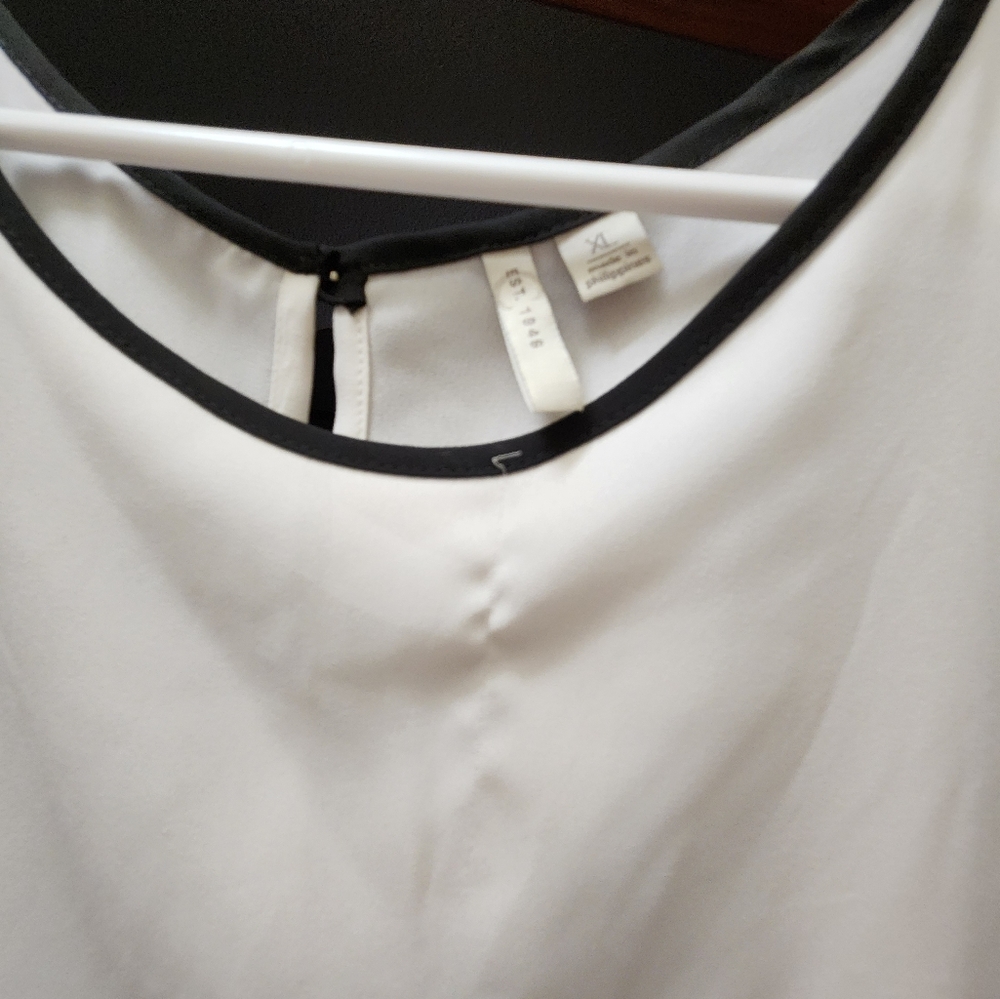Ladies white with black trim, Cato blouse.
